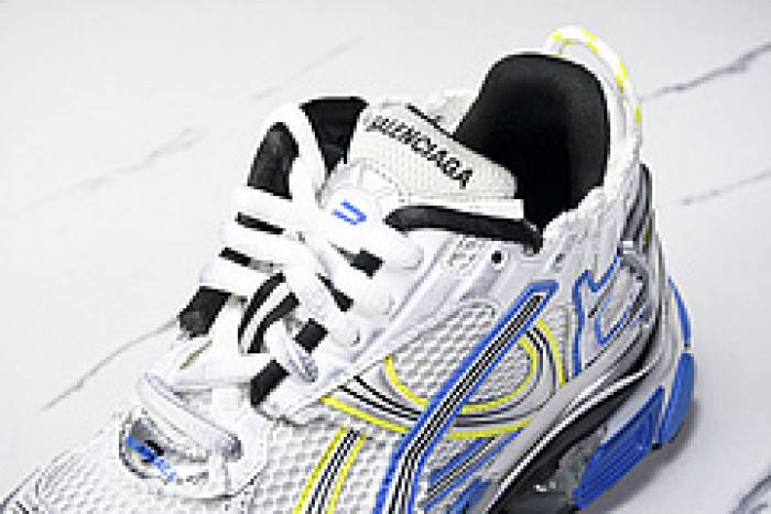 BLCG RUNNER  772774-W3RNY-0213