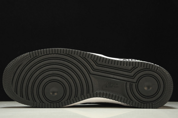 Nike Air Force 1 LV  3308-9