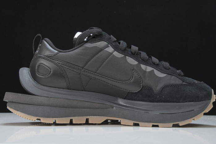 Nike Vaporwaffle Sacai Black Gum DD1875-001