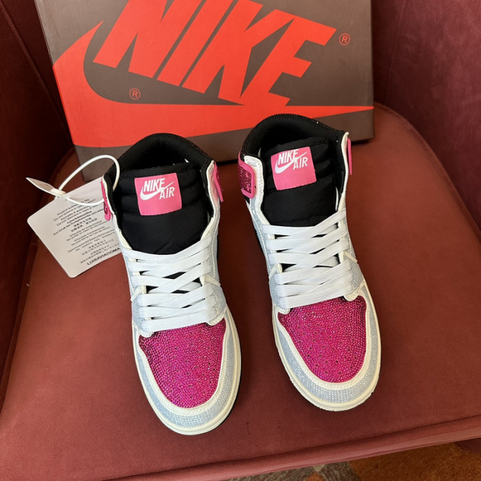 AIR JORDAN 1 RETRO  AJ-06