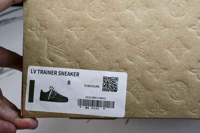 Nike Air Force 1 LV 022603