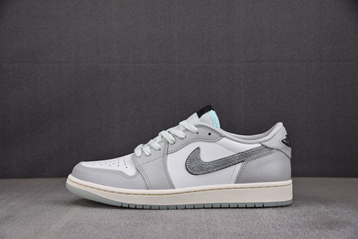 Air Jordan 1 Retro Low OG Year of the Snake (2025)  HF3144-100