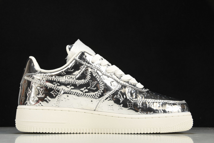 Nike Air Force 1 LV 022304