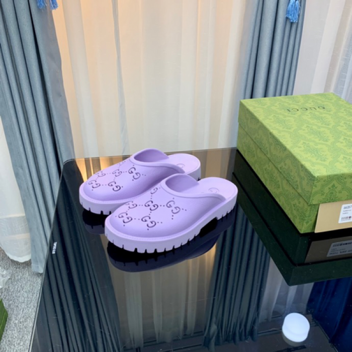 GUCC SLIPPERS