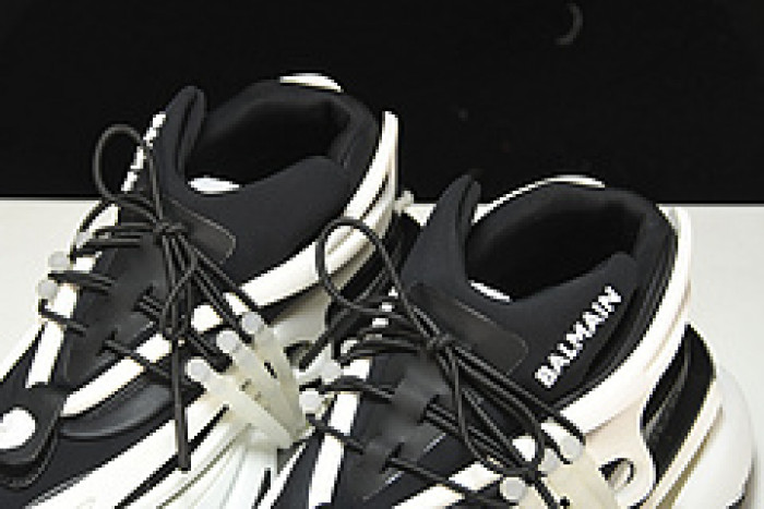 Balmain  Sneakers FOR02