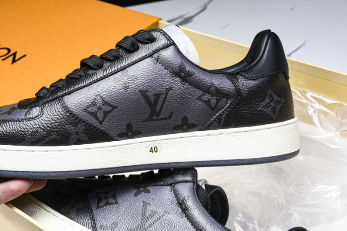 LV SNEAKER  FOR-LV310
