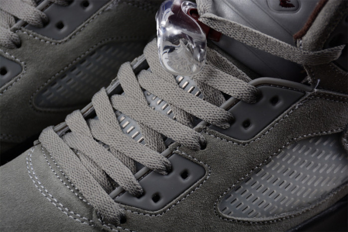 A Ma Maniére x Air Jordan 5 “Light Bone”  FD1330-006