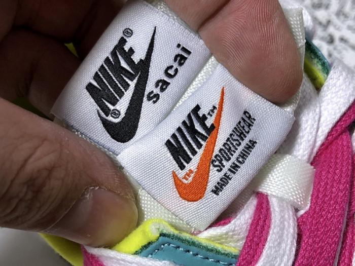 Sacai x Nike LVD Waffle Daybreak Running  BV0073-600