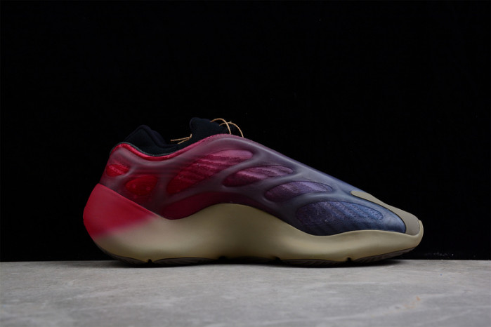 ADIDAS YEEZY 700 V3  “Fade Carbon” GW1814