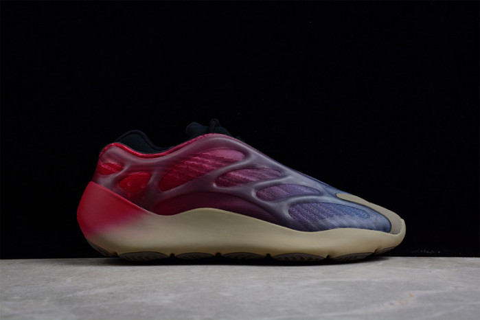 ADIDAS YEEZY 700 V3  “Fade Carbon” GW1814