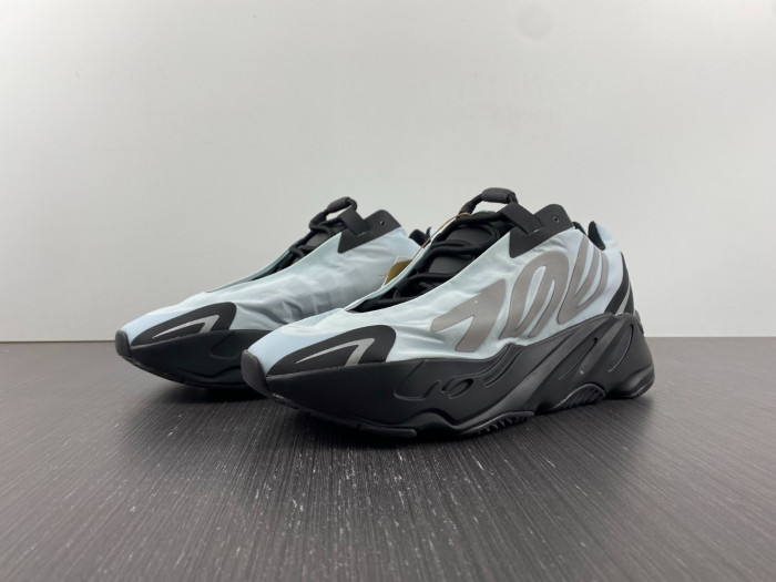Adidas Yeezy Boost 700 GZ0711