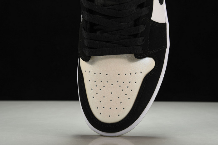 Air Jordan 1 Mid SE“Diamond Shorts” DH6933-100