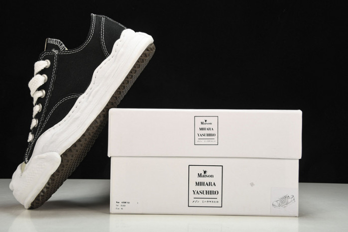 MAISON MIHARA YASUHIRO YEESHOES-72701