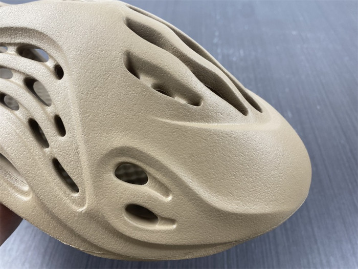 Yeezy Foam Runner  GY6774