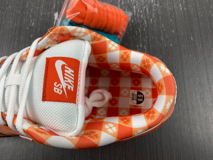 Air Jordan 1 Low DZ0798-108