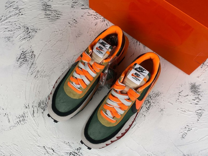 Sacai x Nike LdWaffle Big Shark BV0073-081