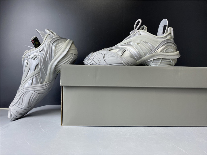 BLCG 5.0 TYREX 20SS RUNWAY SLIVER GREY 617517 W2WA1 8100