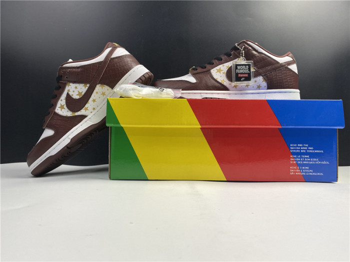 Nike SB Dunk Low Supreme Stars Barkroot Brown (2021)  DH3228-103