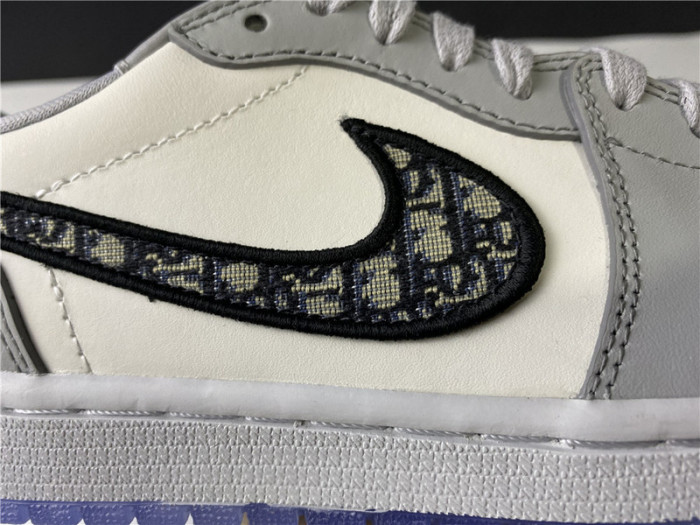 Air Jordan 1 Low X D10R 553668-998