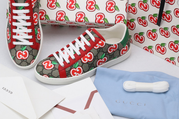 GUCC Ace Embroidered Low-Top Sneaker