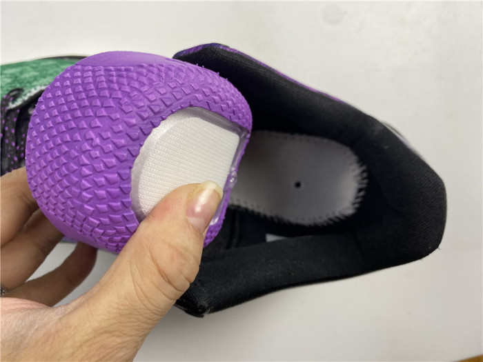 Nike Kobe 8 Easter 555035-302