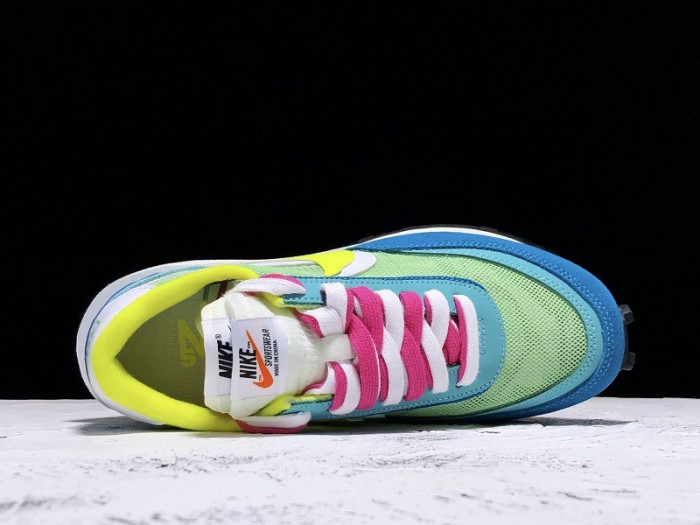Sacai x Nike LVD Waffle Daybreak Running  BV0073-600